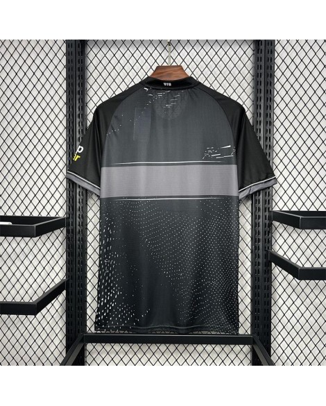 VfB Stuttgarts drittes Trikot 2024/25