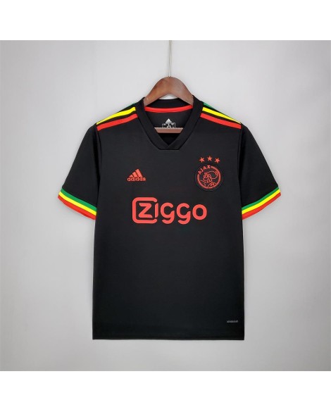 Ajax drittes Auswärtstrikot der Saison 21/22