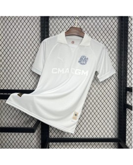 Weißes Trikot zum 125. Jubiläum von Olympique de Marseille