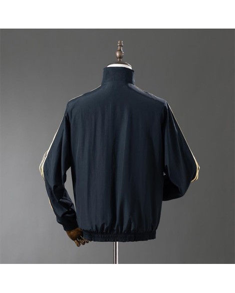 Wende-Trenchcoat von Arsenal für die Saison 25/26 Wende-Trenchcoat von Arsenal für die Saison 25/26