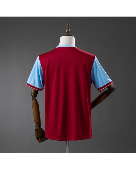Aston Villa Heim-Retro-Trikot 2009/10 Aston Villa Heim-Retro-Trikot 2009/10