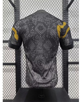 Chelsea Authentic Trikot 2025/26 Jahr der Schlange Sonderedition