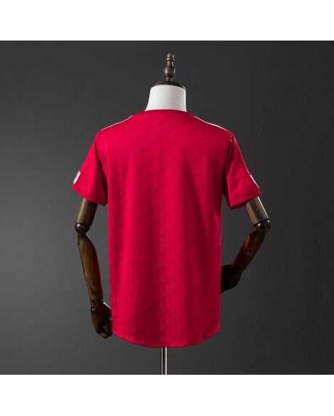 Liverpool Heimtrikot der Saison 2010/11 (Retro-Trikot)