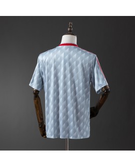 Liverpools Auswärtstrikot der Saison 1989/91 Retro
