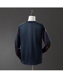 Liverpool Auswärtstrikot der Saison 2009/10, Retro-Langarmtrikot
