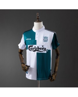 Liverpools Auswärtstrikot der Saison 1995/96 Retro