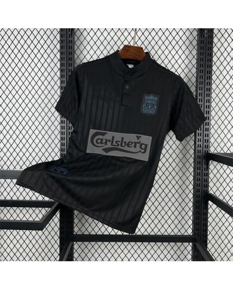Schwarzes Liverpool-Sondertrikot von 1995