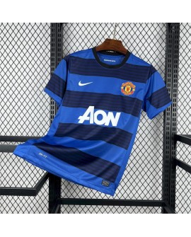 Retro-Auswärtstrikot der Saison 2011/13 von Manchester United
