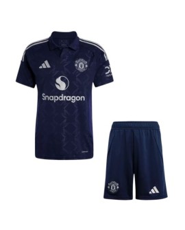 Manchester United Auswärts-Fußballtrikot 2024/25 (Trikot + Shorts)