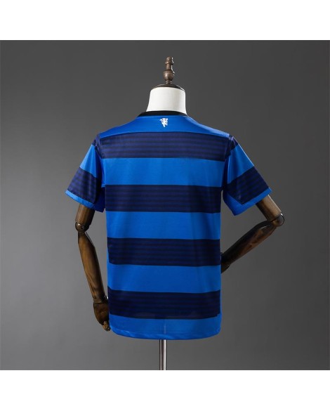 Manchester United Retro-Auswärtstrikot der Saison 11/12