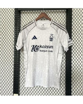 Nottingham Forest Auswärtstrikot 2025/26