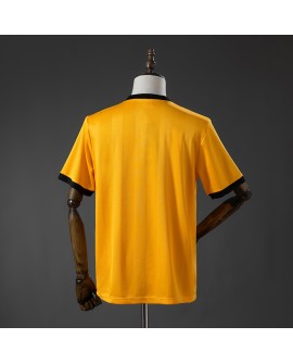 Retro-Heimtrikot der Wolves aus der Saison 1986/87