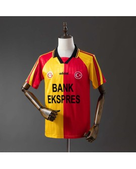 Galatasaray Heimtrikot der Saison 97/98 (Retro)