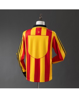 Galatasaray Heimtrikot der Saison 99/00, Retro-Langarmtrikot
