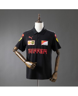 Schwarzes Ferrari F1 2025 Poloshirt