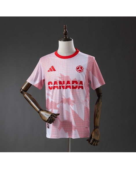 Werbeartikel für die WM 2026 in Kanada – Rosa Trikot  