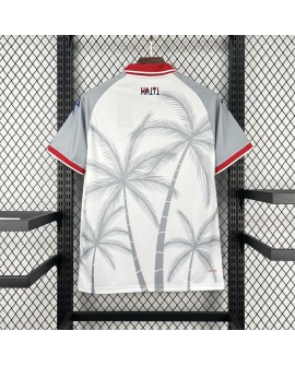 Haiti Auswärtstrikot der Herren-Nationalmannschaft für die Weltmeisterschaft 2026