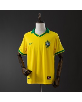 Brasiliens Heimtrikot von 1997 Retro