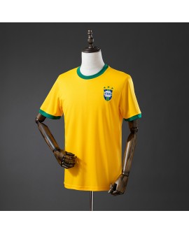 Brasiliens Heimtrikot von 1971 Retro