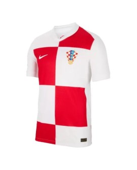 Kroatiens Heimtrikot für die 2024 Europameisterschaft - Player 