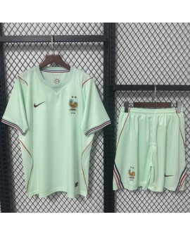Frankreich Auswärtstrikot 2026 (Trikot + Hose)