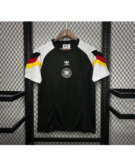 Deutscher Trainingsanzug 2024