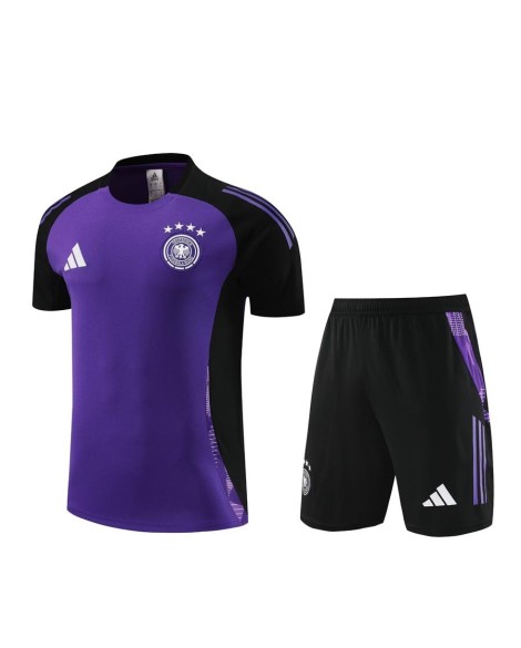 Deutsche Kurzarm-Trainingsuniform 2024 lila