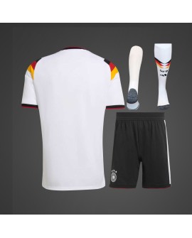 Deutschland Heim-Ausrüstung 2026 (Trikot + Hose + Stutzen)