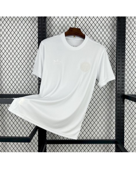Deutschland Jubiläums-T-Shirt der Saison 2025/26 – Weißes Trikot