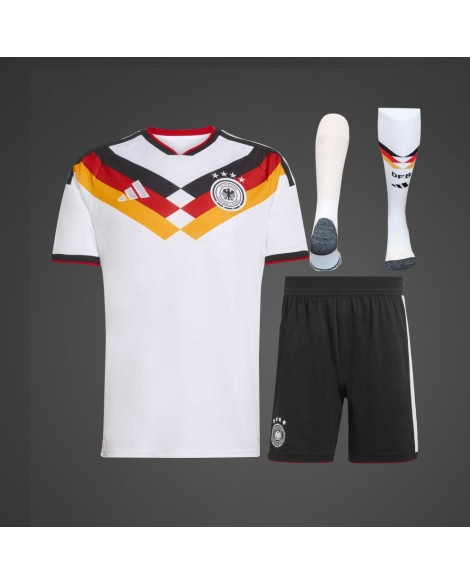 Deutschland Heim-Ausrüstung 2026 (Trikot + Hose + Stutzen)