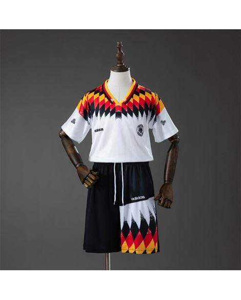 Deutschlands Heimtrikot von 1994 - Kind Deutschlands Heimtrikot von 1994 - Kind