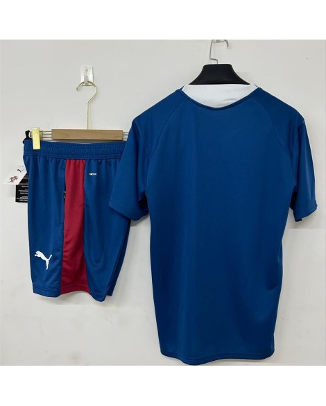 Portugal 2026/27 Aufwärmtrikot vor dem Spiel