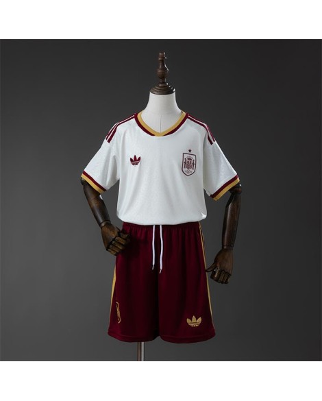 Spanien Auswärtstrikot 2026 – Kinder (Trikot + Hose)
