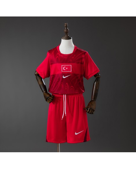 Türkiye Team Heimtrikot + Shorts 2026/27 - Kinder 