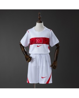 Türkiye Team Auswärtstrikot + Shorts 2026/27 - Kinder 