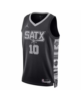 Herren San Antonio Spurs Jeremy Sochan No. 10 Jordan Brand Schwarz 2022/23 Swingman Jersey mit Disclaimer Edition