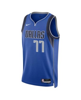 Herren Nike Royal 2022/23 Luka Doncic Dallas Mavericks No. 77 Swingman Trikot mit Icon Version