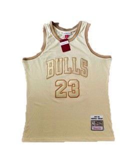 Herren Michael Jordan #23 Mitchell & Ness Gold 1997–98 Chicago Bulls Hardwood Trikot – Midas Edition