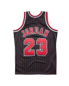 Retro NBA Swingman Trikot Chicago Bulls Michael Jordan #23 Mitchell & Ness schwarz 1996/97