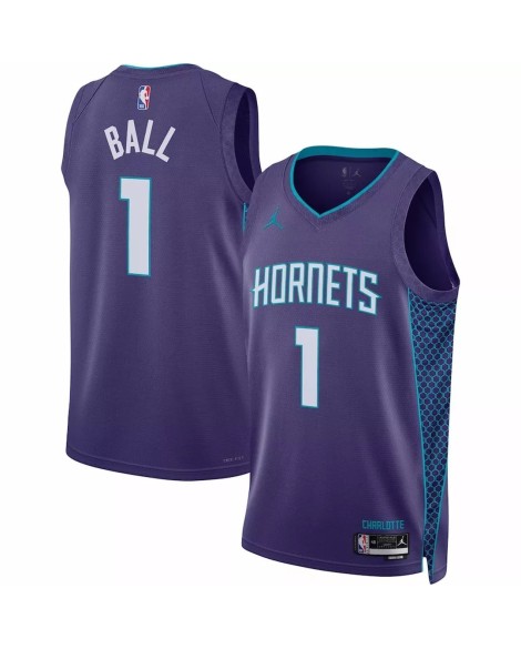 Charlotte Hornets LaMelo Ball #1 Lila 22/23 Herren-Swingman-Trikot – Statement Edition