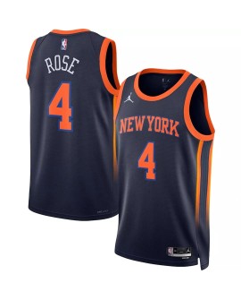 New York Knicks Derrick Rose No. 4 Jordan Brand Navy 2022/23 Swingman Trikot für Herren.