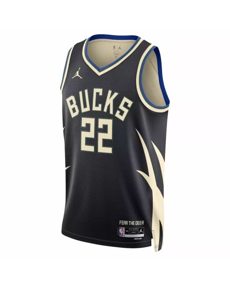 Herren Swingman Milwaukee Bucks Khris Middleton No. 22 Jordan Brand Schwarz 2022/23 Jersey mit Disclaimer Edition
